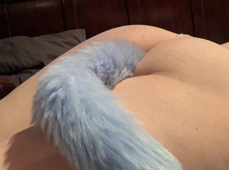 Ray of Cum onlyfans posts