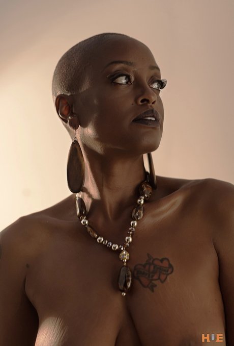 Shades Of Raine onlyfans nude