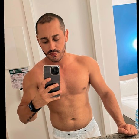 Rafael Mello only fans nude leaks