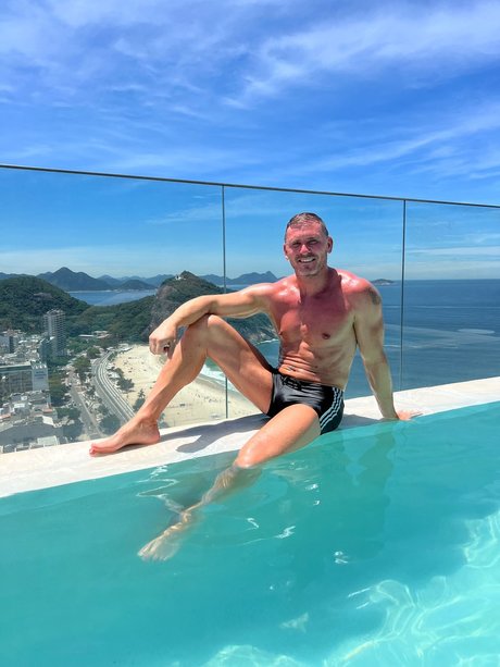 PUSSY HUNTER only fans photos