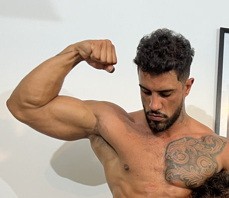 MorochoVIP onlyfans naked