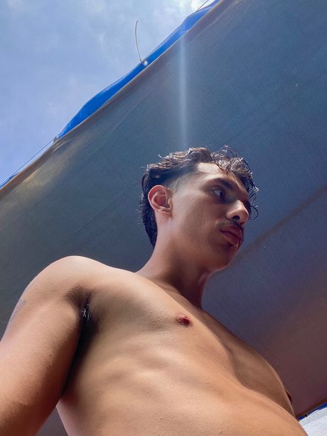Manu Medina onlyfans leak ass