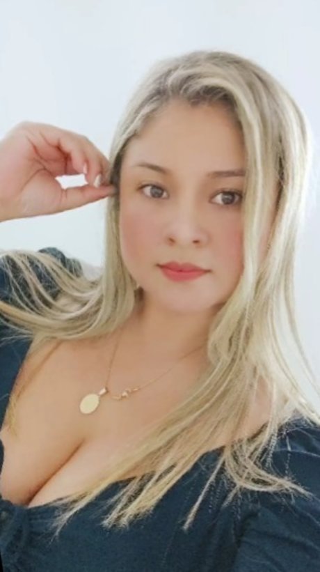 Andrea Leyton nude leak onlyfans