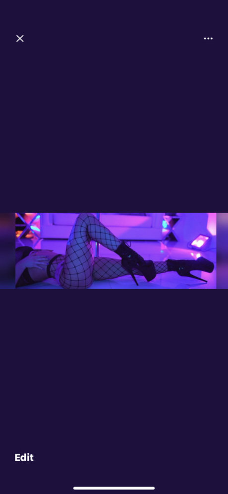 arielle_ onlyfans leams