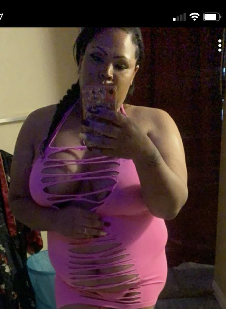 Nina Summers onlyfans sex