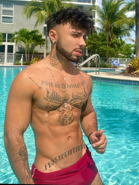 Roney onlyfans free content