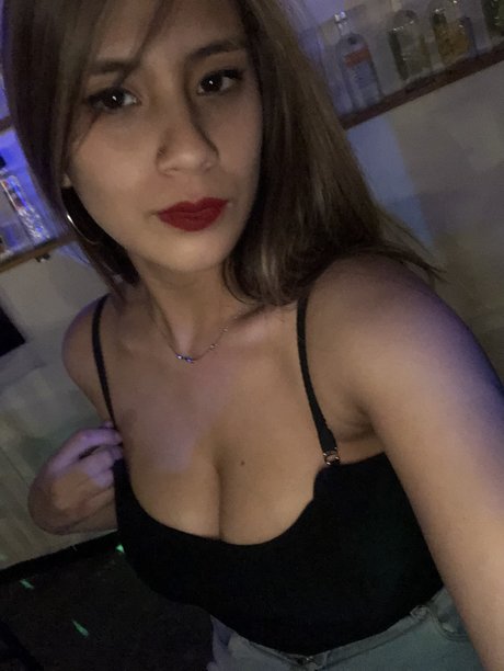 Romina Velasquez Lau leaks onlyfans