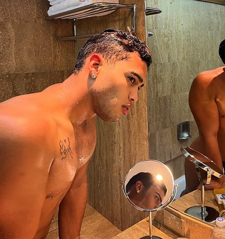 ROME ARPER onlyfans leaks