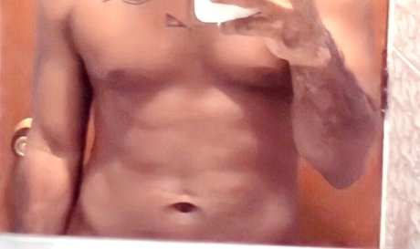 Xavi San onlyfans post