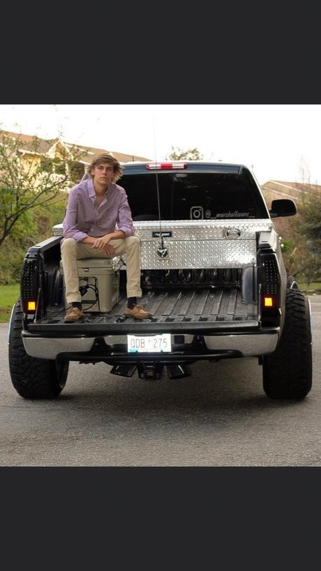 Marshall Evans onlyfans nude porn