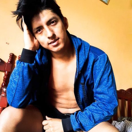 Marcos Bedoya onlyfans pics