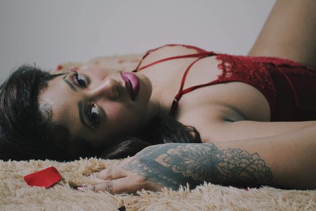 Kesha Marinda onlyfans leak sex