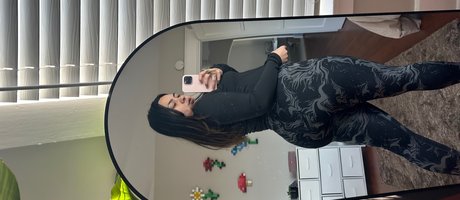 MAI onlyfans naked leak