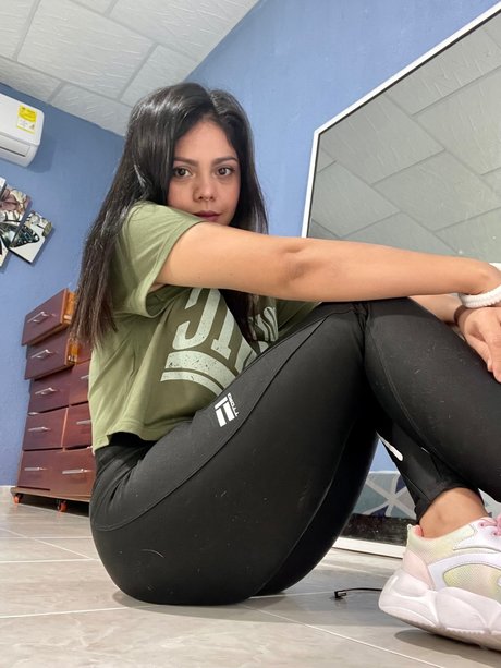 Andrea A is on onlyfans