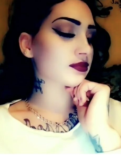 AshleyHoney onlyfans naked pics