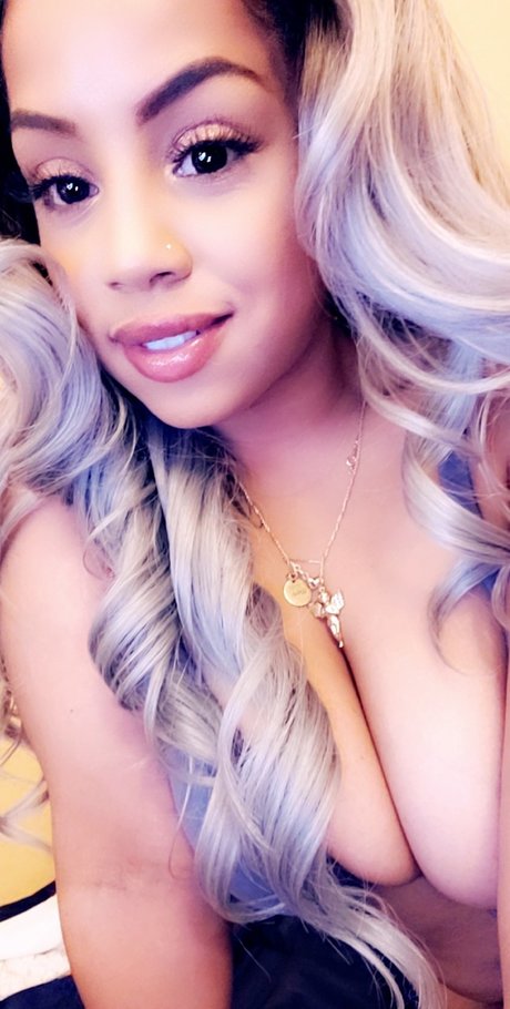 Arixoxo strip onlyfans