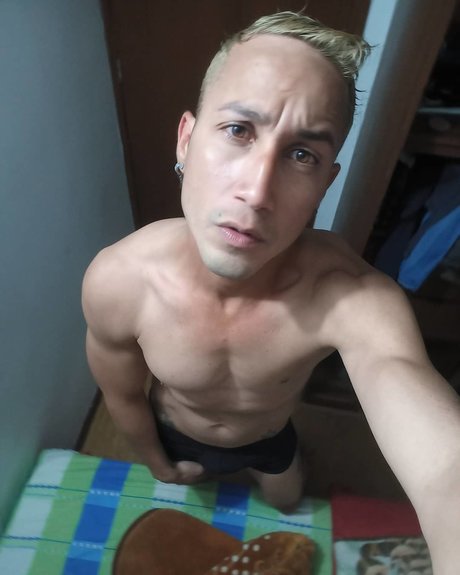 Diego Barcelo onlyfans leaked tits