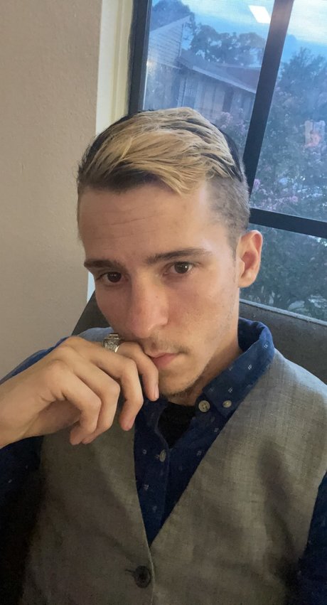 Alexander Cady onlyfans desnuda