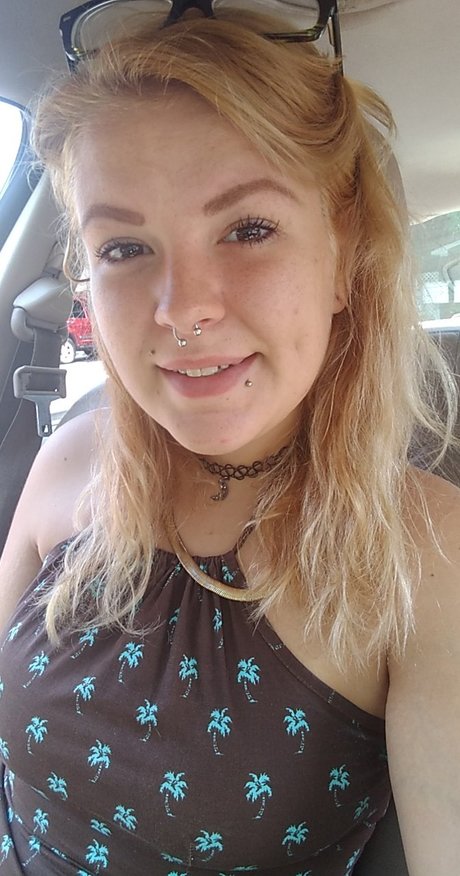 Baby Goth Haley nsfw onlyfans