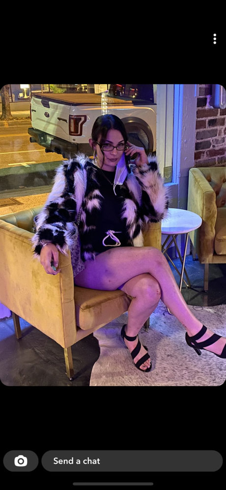 BabyGirl B free onlyfans