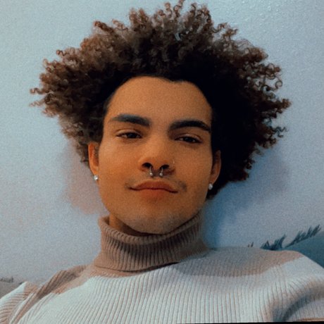 Matthias Hugh naked only fans