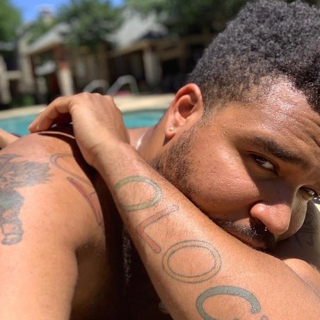 Master Bruce nudes only fans