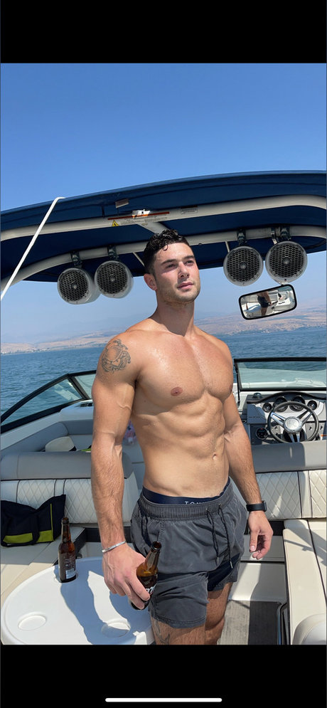 Master Apex nudes onlyfans