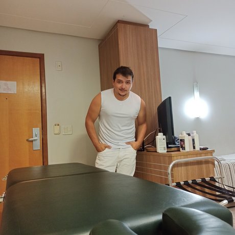 Massagista Parrudo is on onlyfans