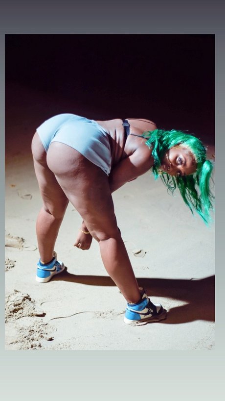 Freaky Blackshaa TheFox_ free onlyfans