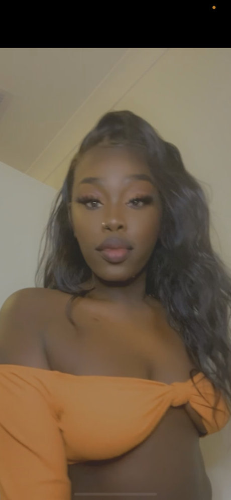 Blacbarbiana onlyfans leak ass