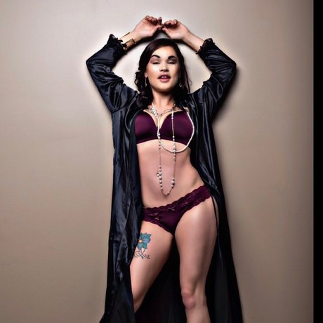 Beautiiful onlyfans strip tease