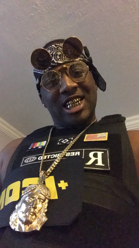 BlackHefner6 only fans pictures