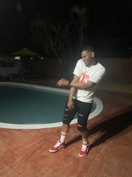 Big dick bangz leaked only fans porn