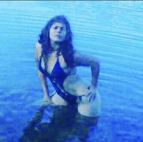 La Jefa BLANCA PERLA tits onlyfans