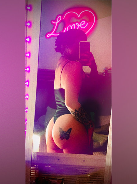 Blair_ onlyfans explicit content