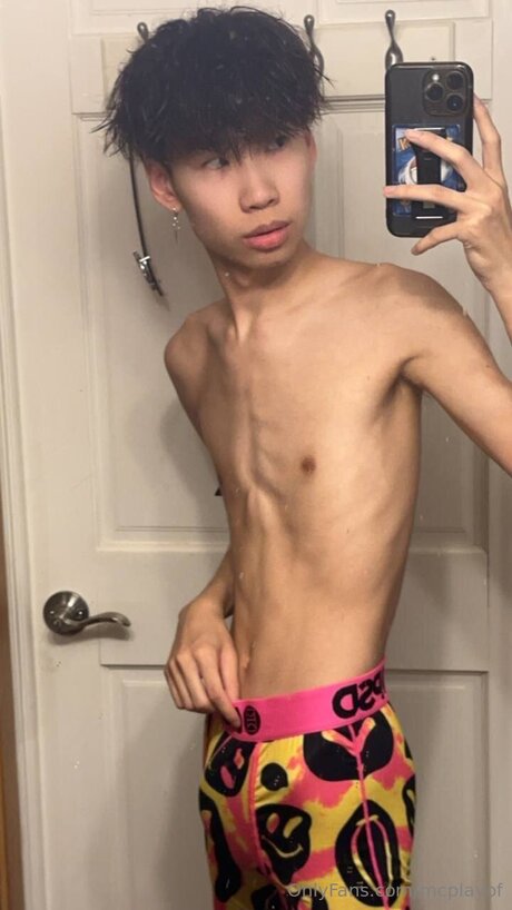 McPlayGT onlyfans page