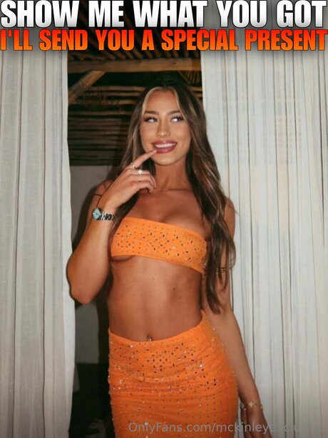 McKinley Richardson onlyfans pics