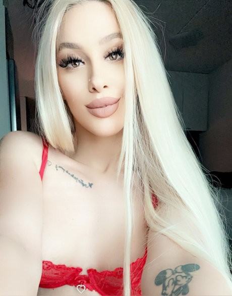 Maya Real onlyfans tits