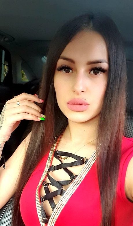 Maya DmD onlyfans leake