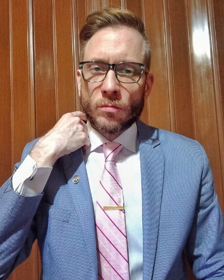 maxsuitup xxx only fans