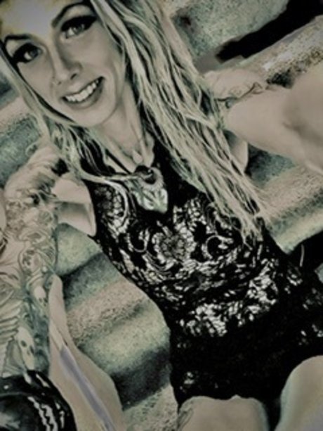 Metal Momma only fans content