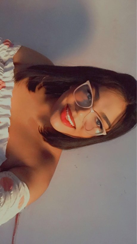 MEL JEGUINHA onlyfans nsfw