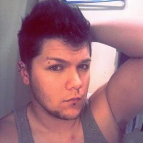 Alaskan Prince naked onlyfans pics