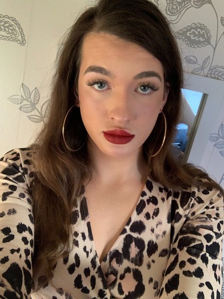 Becky Doll_ sex onlyfans