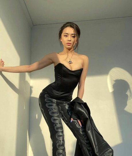 Diana Korkunova onlyfans.