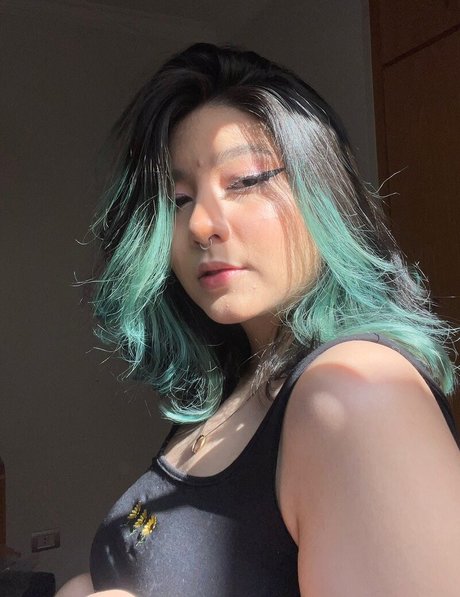 Tayhuhu nude onlyfans leaks