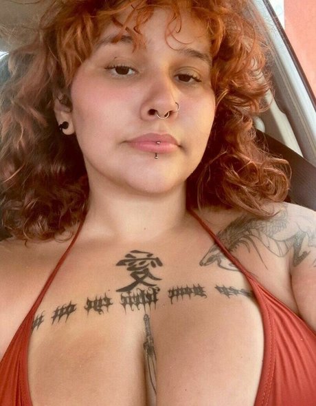 sucubo feet onlyfans