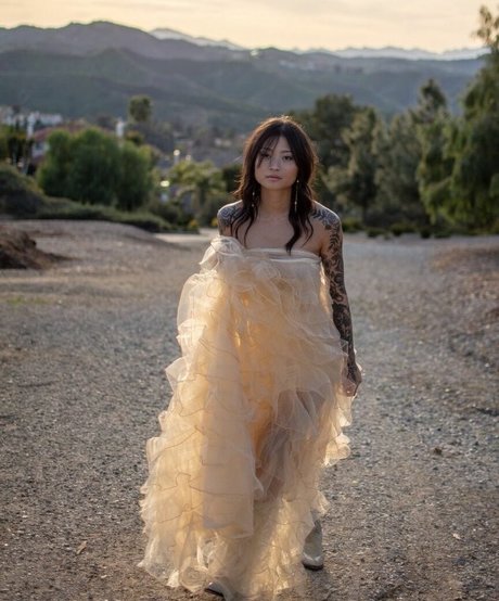 Mae Col onlyfans porn free