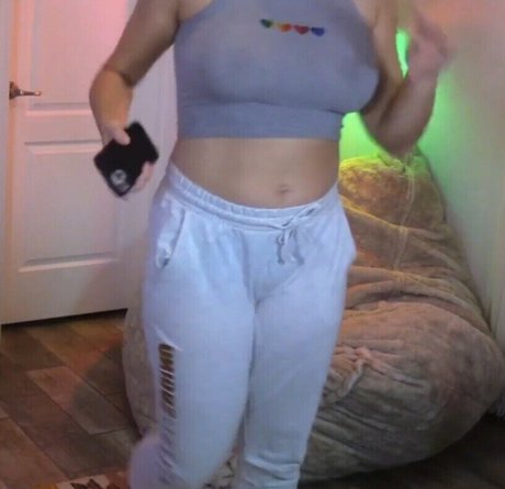 HayliNic onlyfans star