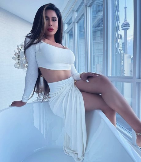 Amelia Maltepe xxx onlyfans